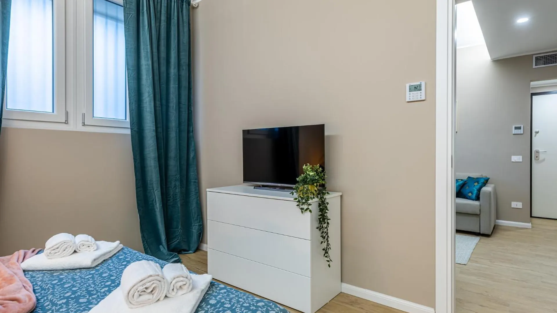 Serenity Suite - 17Min Duomo - M2 Gorla Milan Apartment