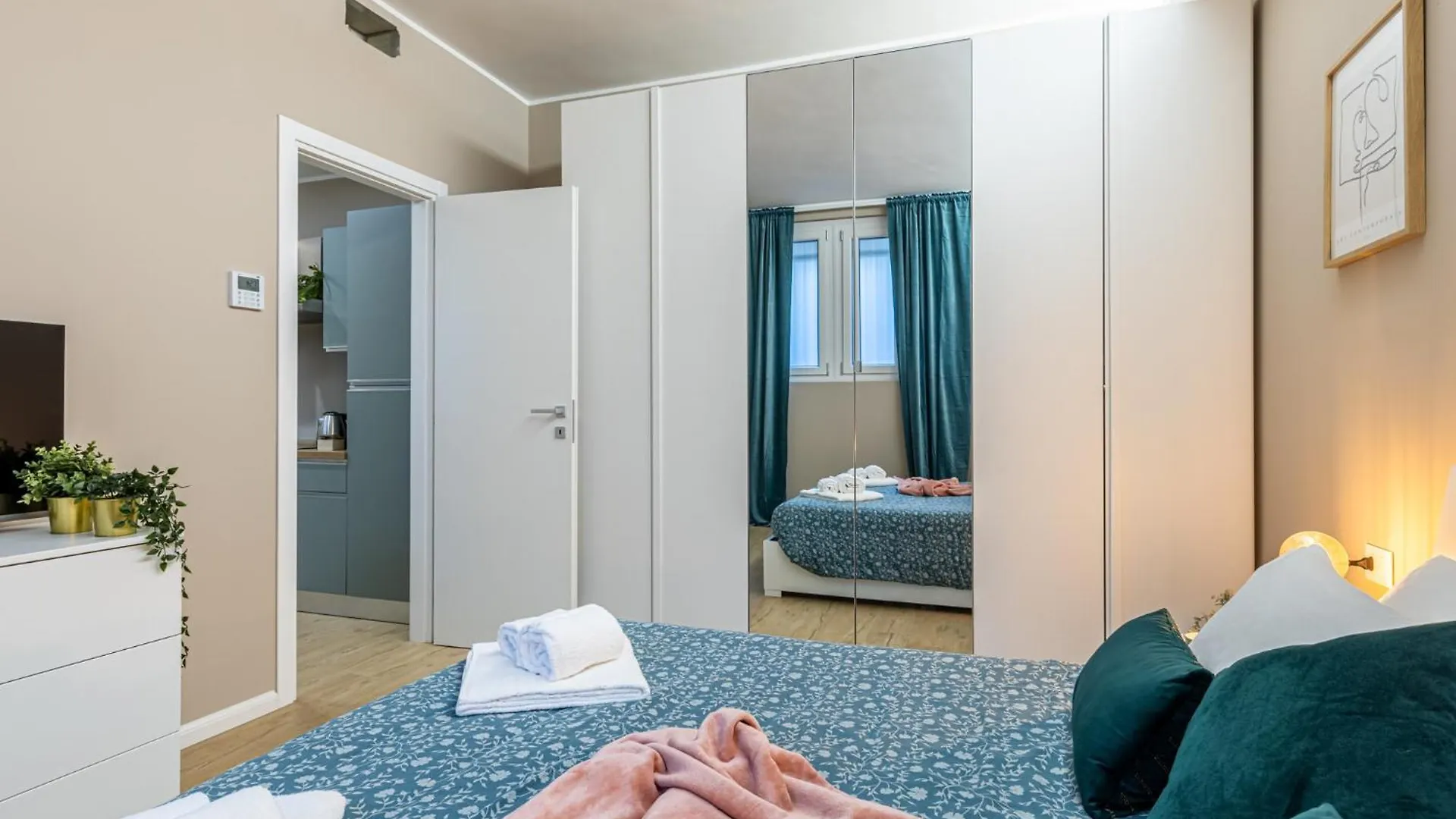 Apartment Serenity Suite - 17Min Duomo - M2 Gorla Milan Italy
